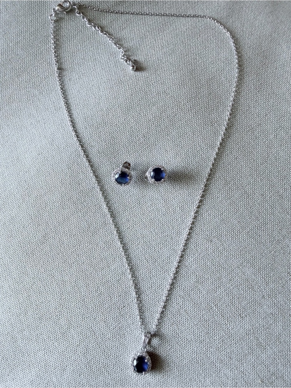 Silver Tone Necklace with Blue Crystals and Stud Earrings Set, NWOT